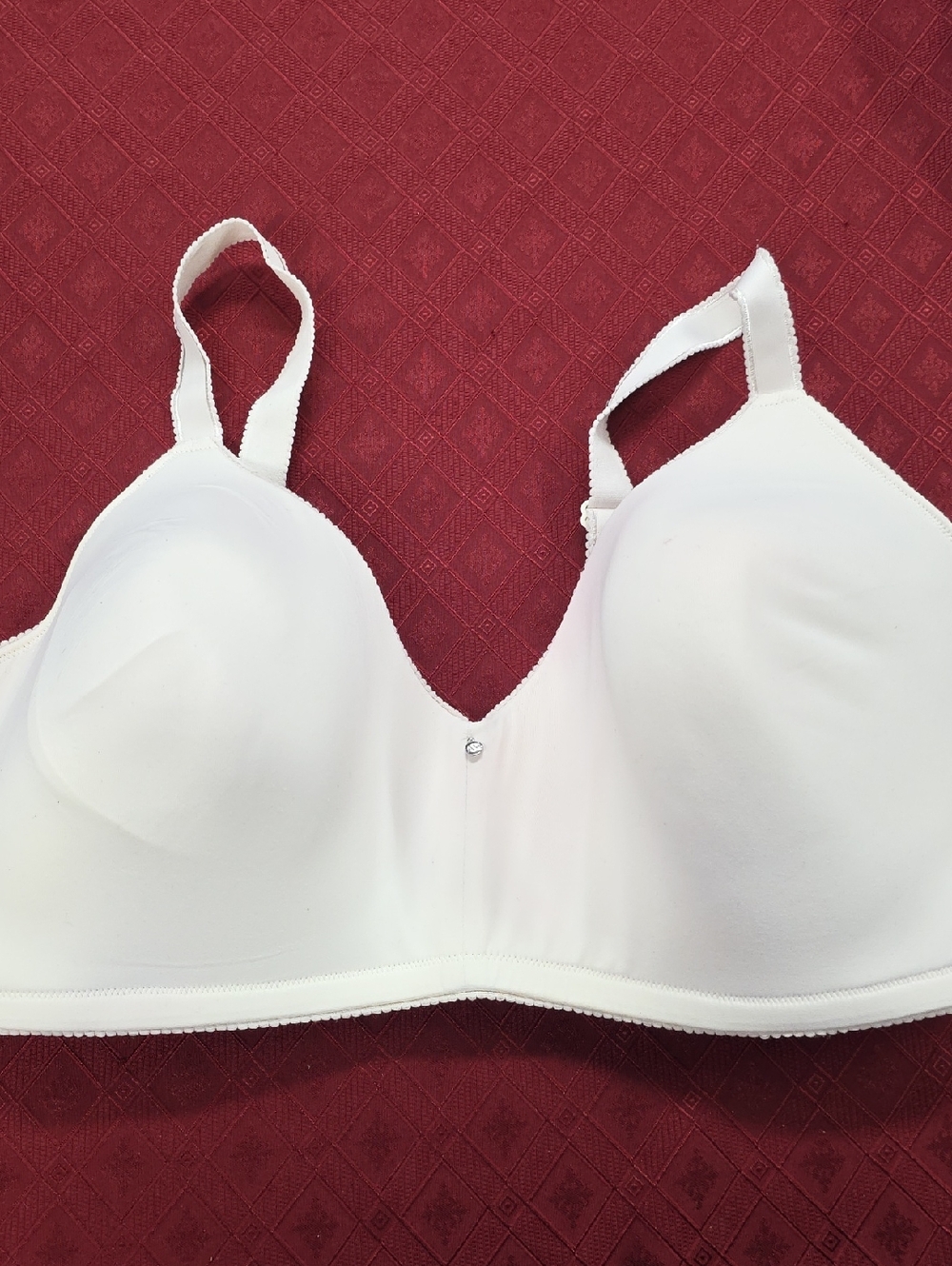 Adore Me White Seamless Everyday Support Bra